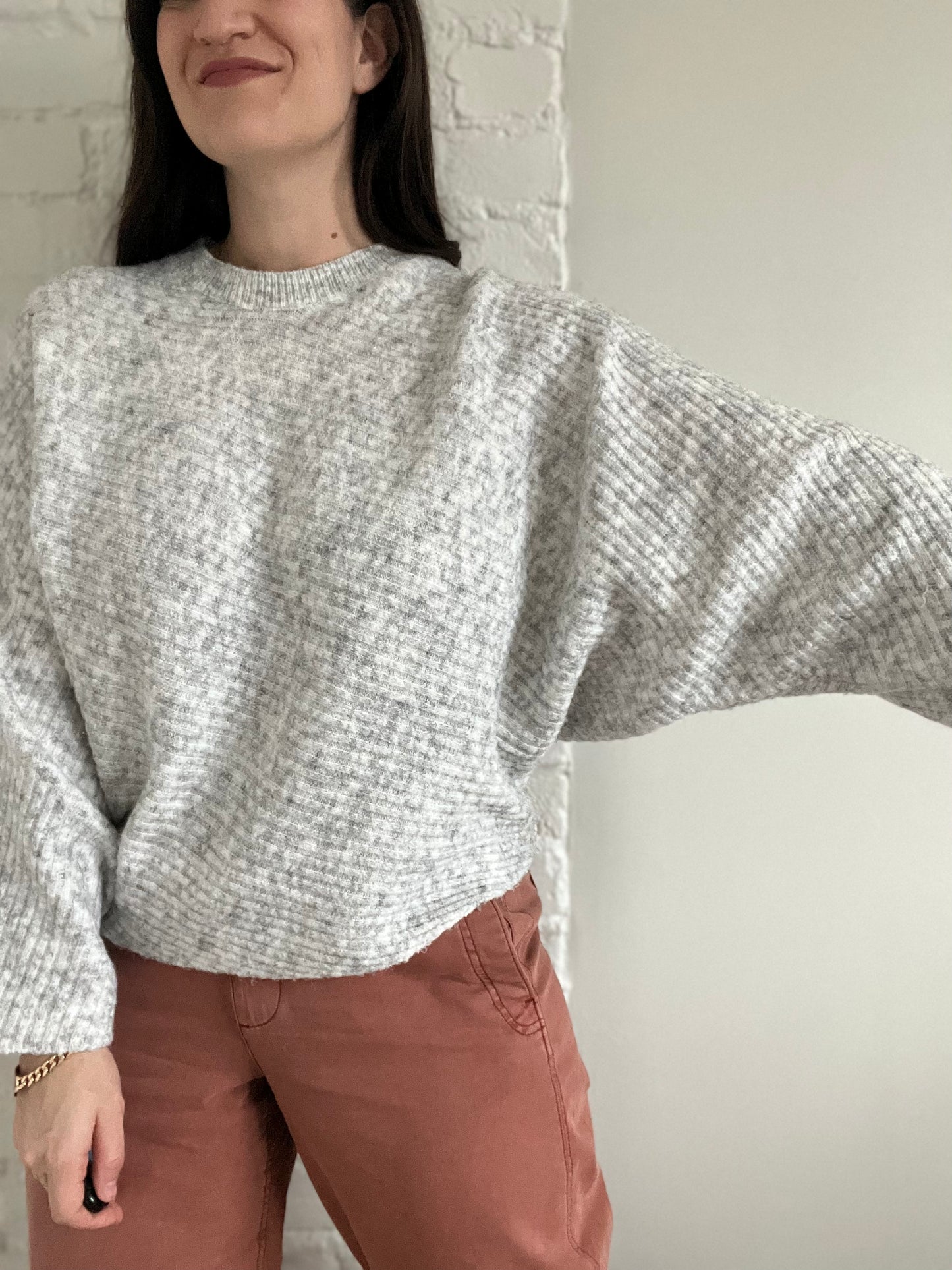 Grey Ribbed Relaxed Sweater - M