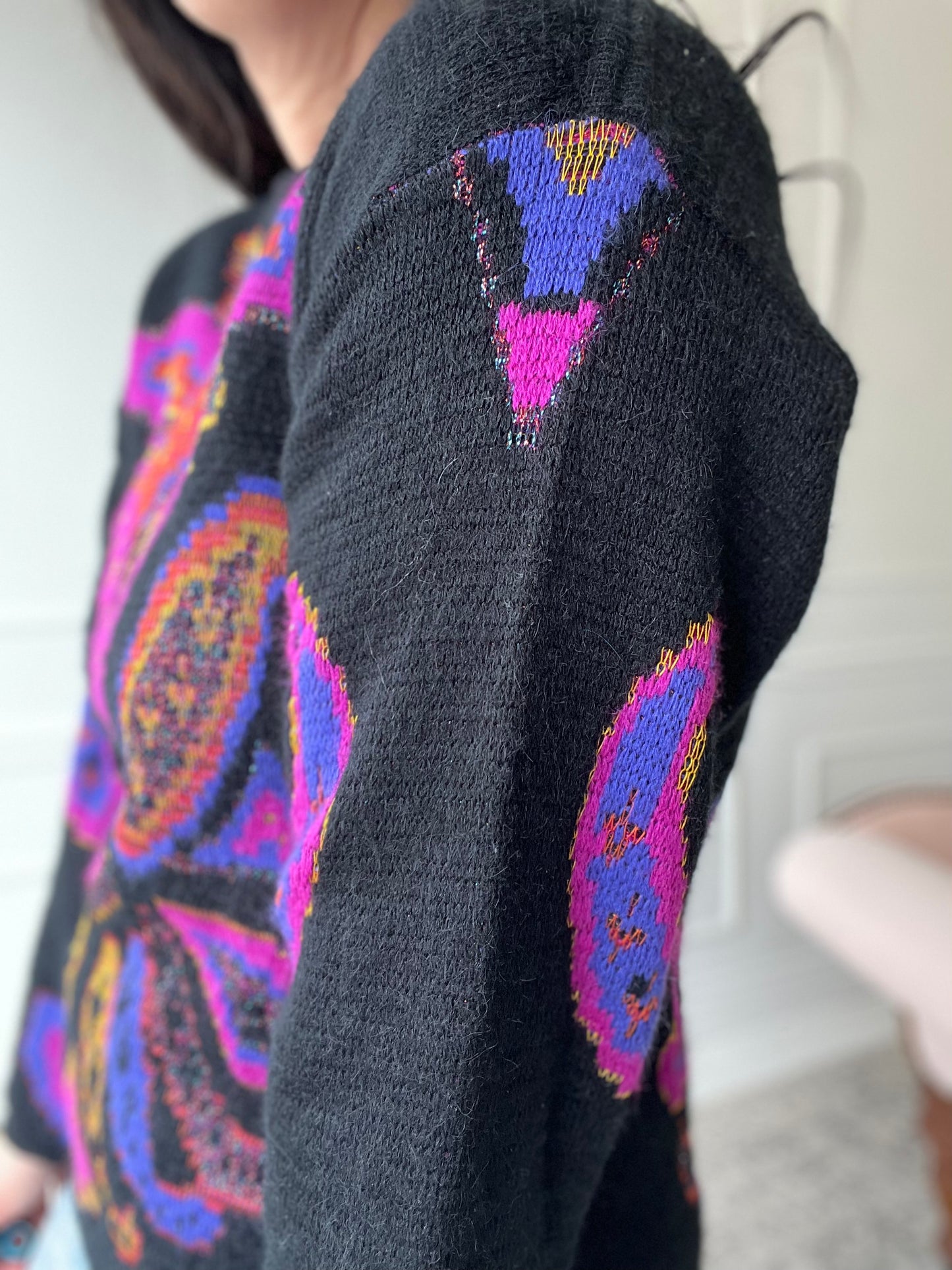 Abstract Graphic Knit Sweater - Size M