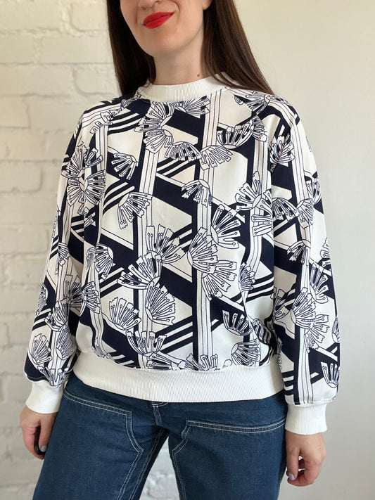 Abstract Tulip Sporty Pullover - XL