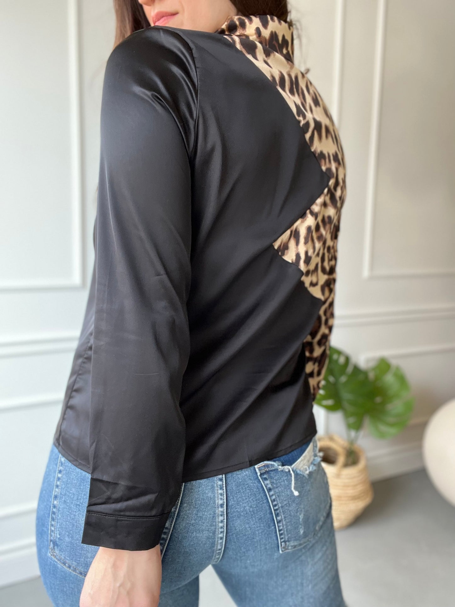 Pop Star Leopard Top - Size M