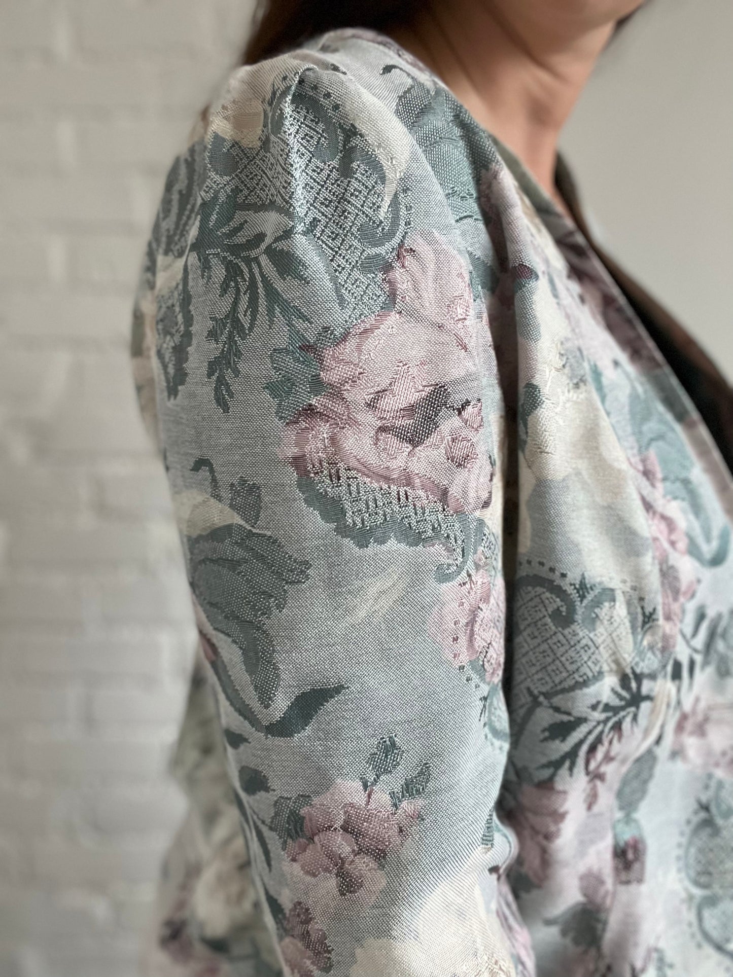Lightweight Floral Blazer - M