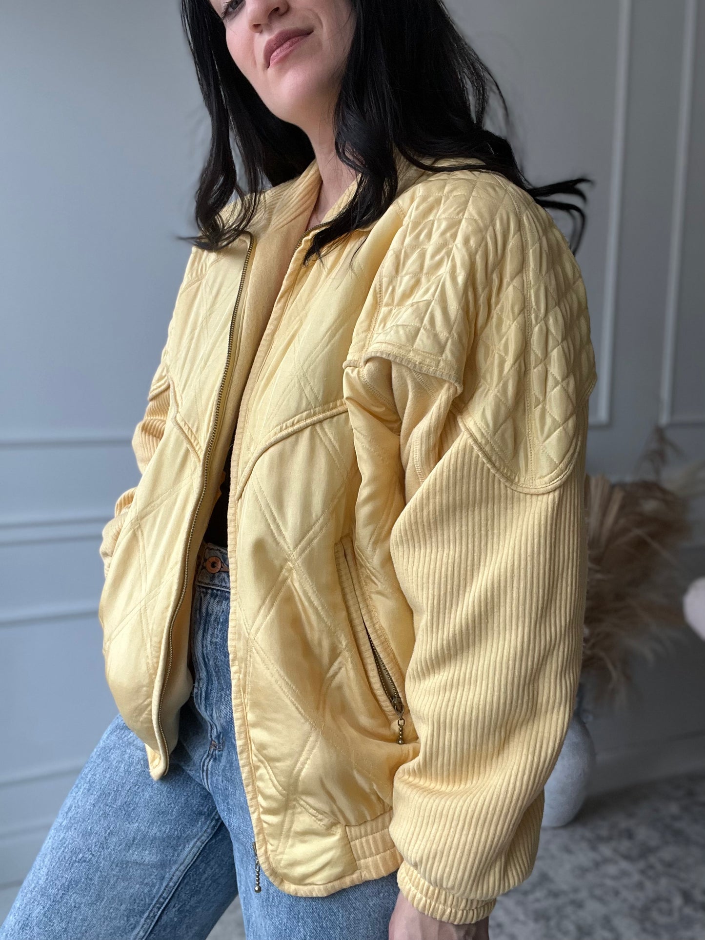 Pastel Yellow Quilted Silk Jacket - Size L