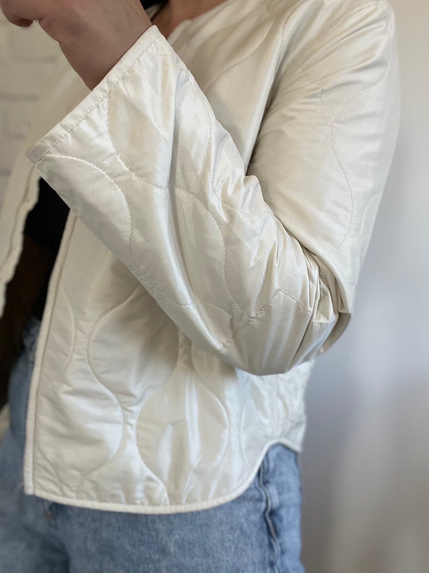 Puffer Fleece Neutral Jacket - Size S/M