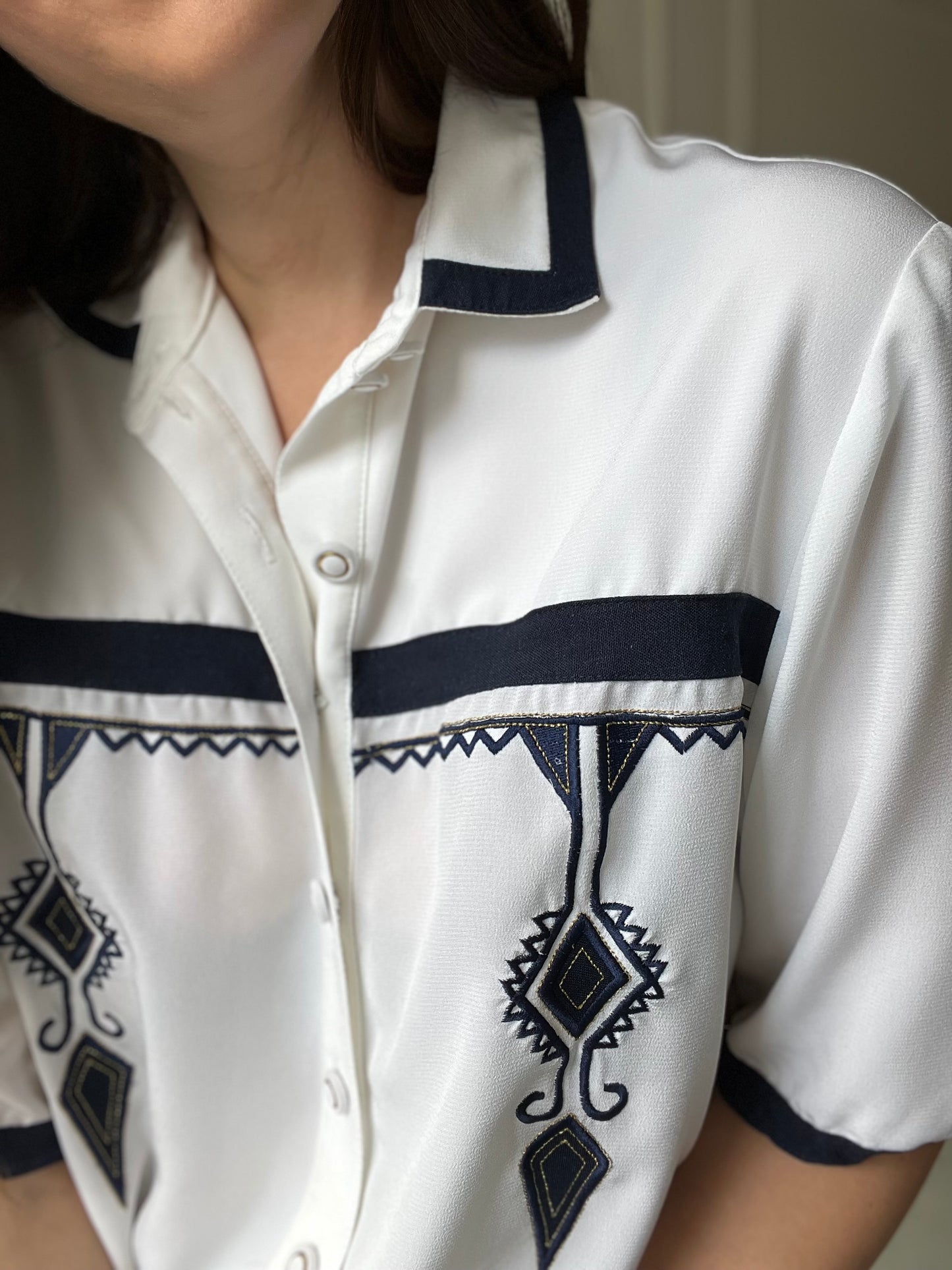 Geometrical Embroidered Button-Up - Size XL/XXL