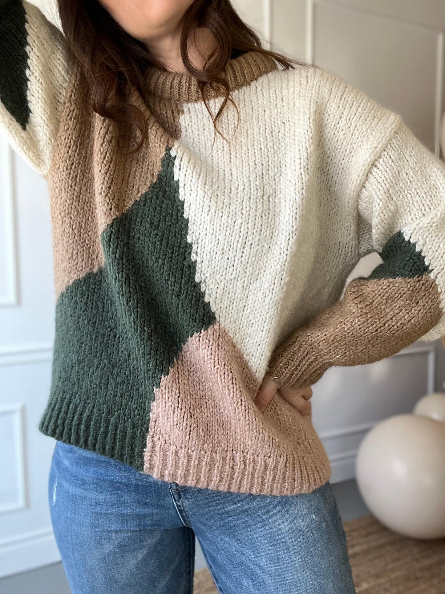 Geometrical Green and Blush Knit - Size L