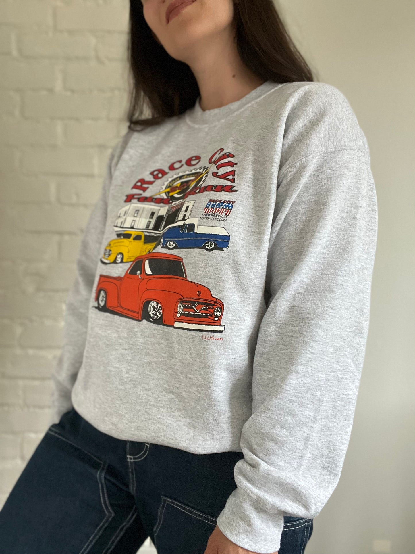 2005 Race City Vintage Crewneck - Size L