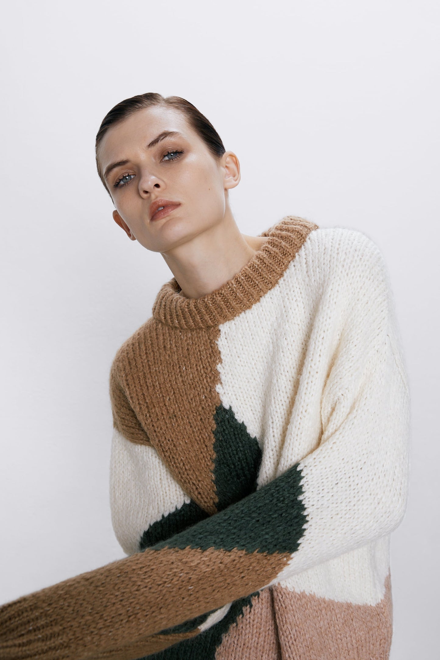 Geometrical Green and Blush Knit - Size L