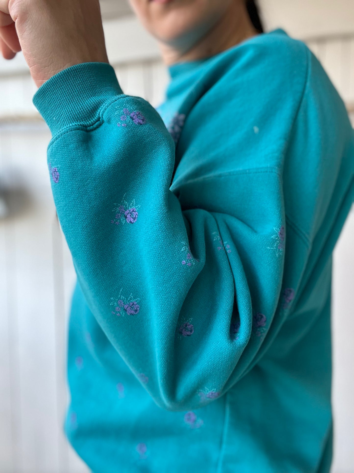 Lady Footlocker Vintage Crewneck - Size L