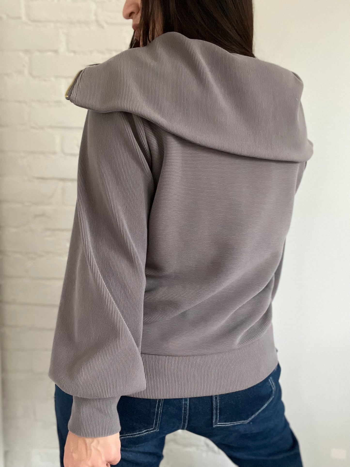 Varley Half Zip Sweater - Size S