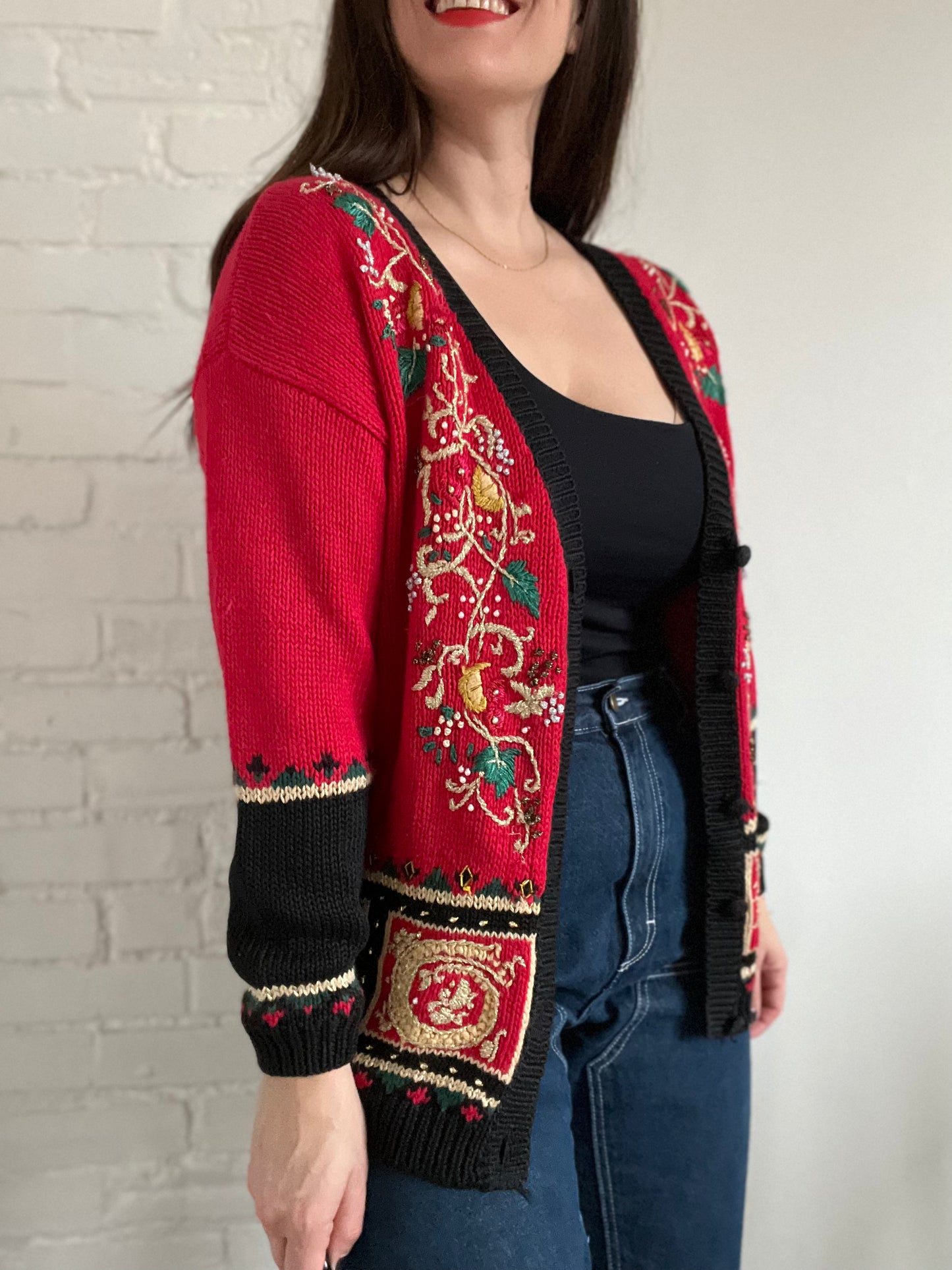 Striking Noel Knit Sweater - L