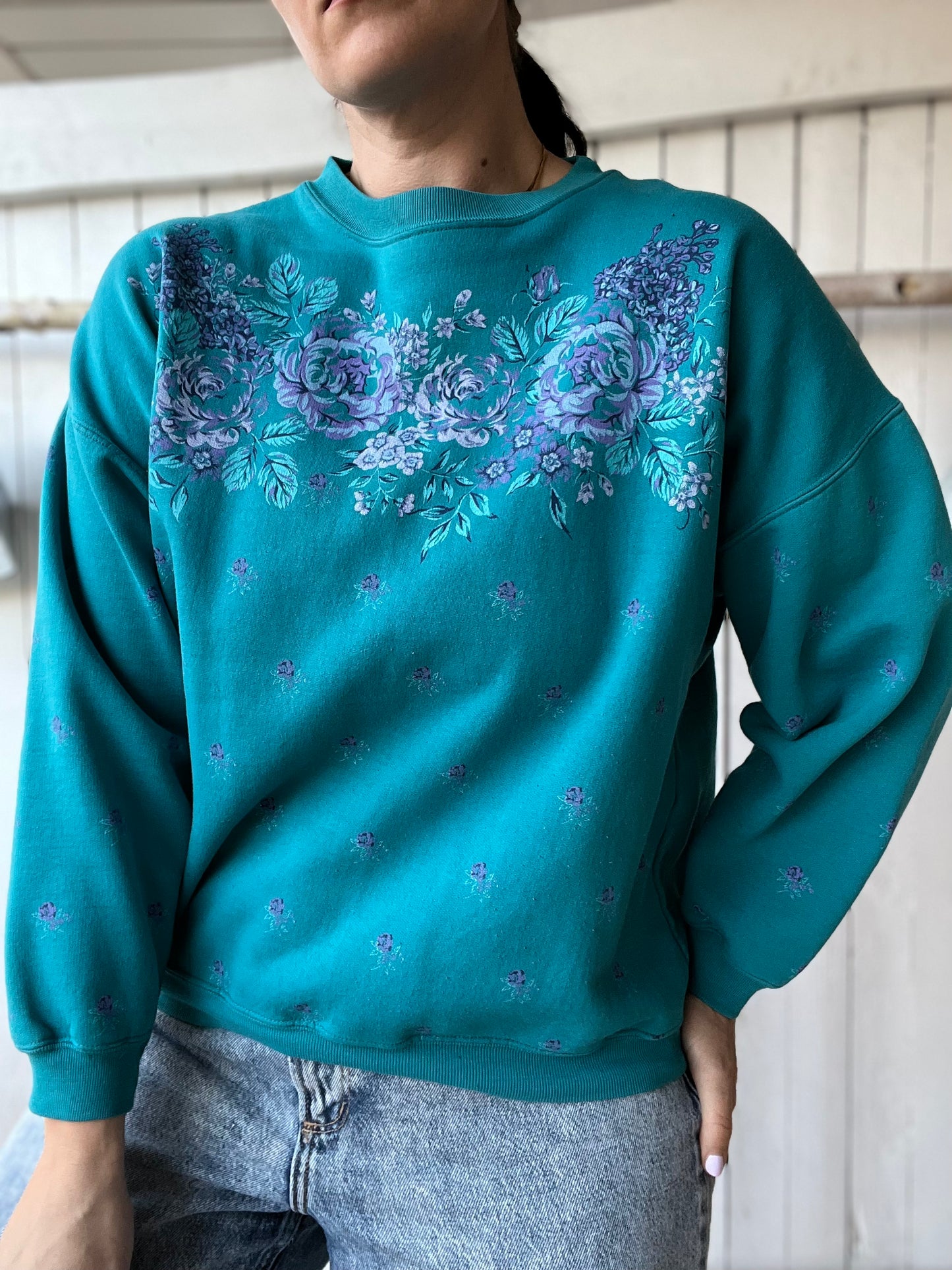 Lady Footlocker Vintage Crewneck - Size L