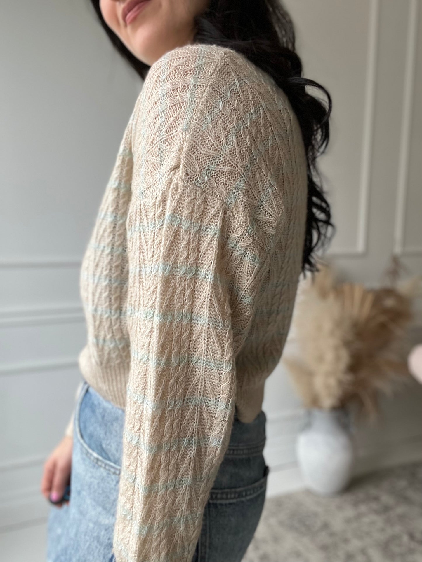 Cropped Cream & Turquoise Knit - Size XS