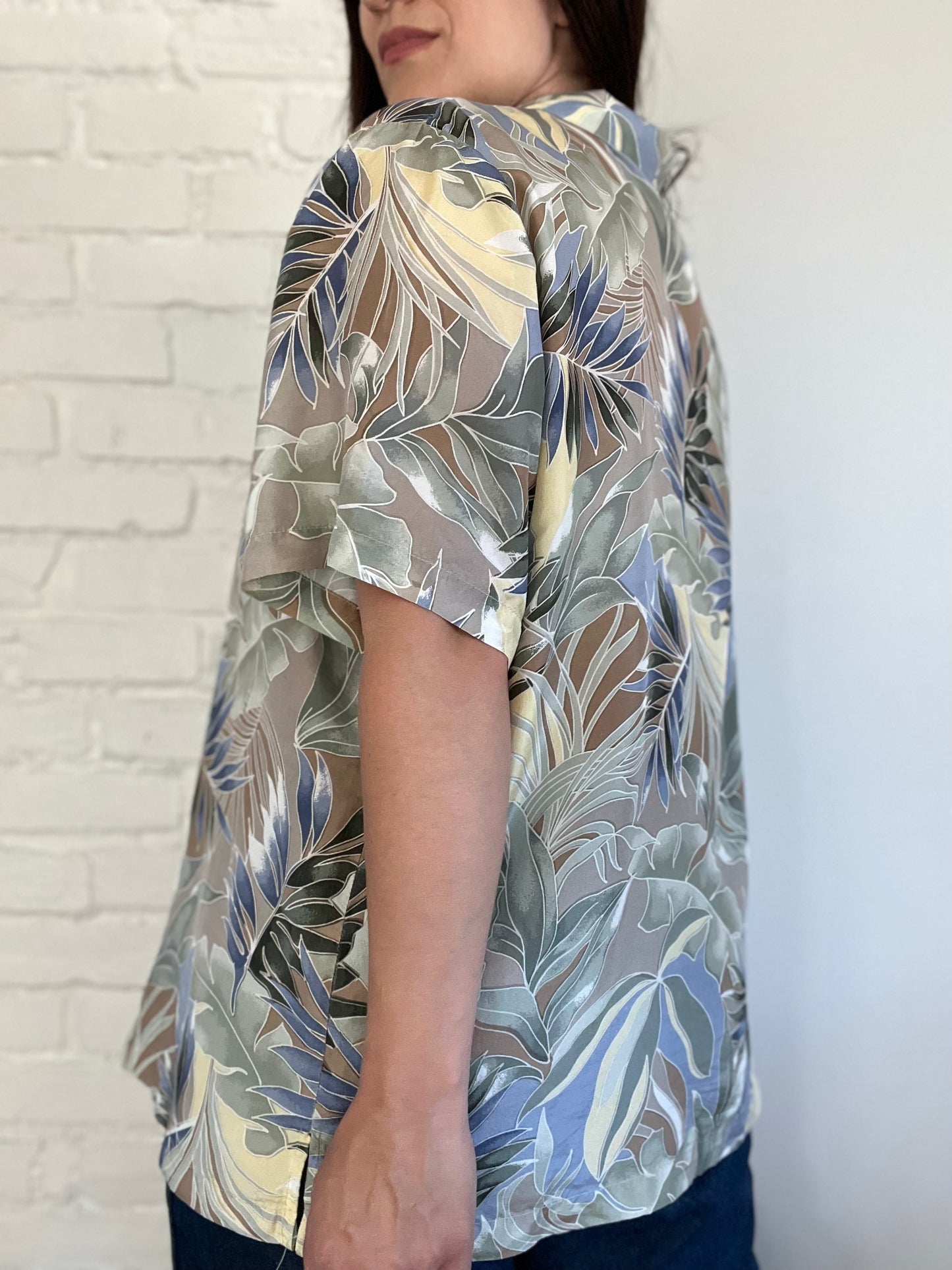 Punchy Palm Tree Blouse - Size XXL