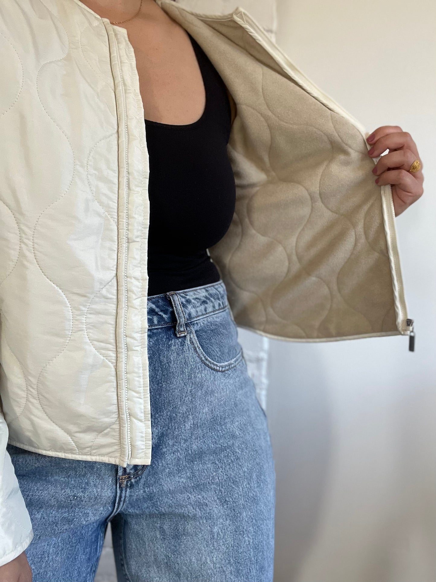 Puffer Fleece Neutral Jacket - Size S/M