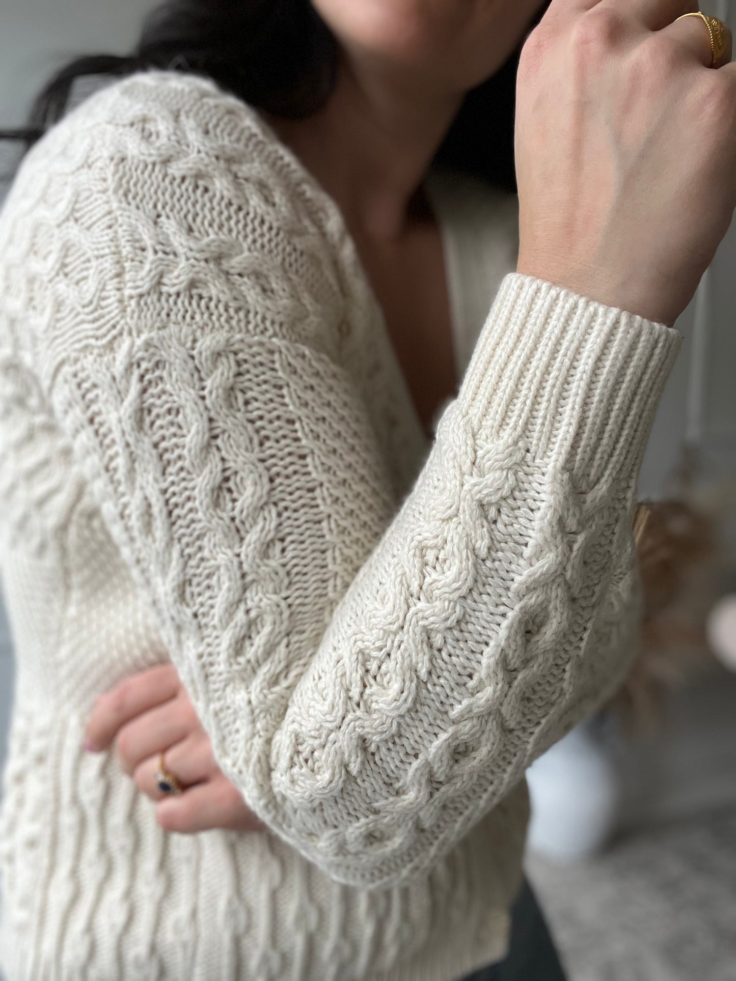 Creamy Detailed Cardigan - Size 4