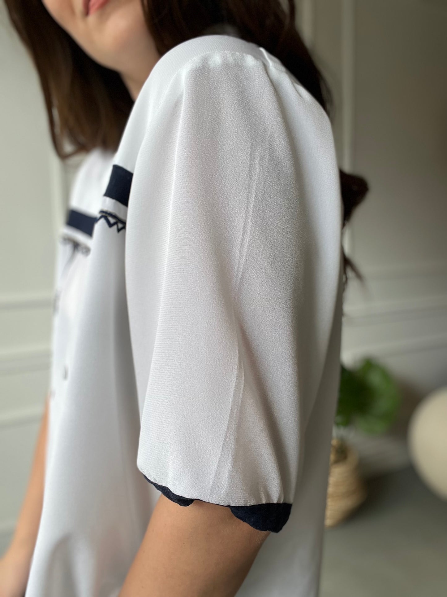 Geometrical Embroidered Button-Up - Size XL/XXL