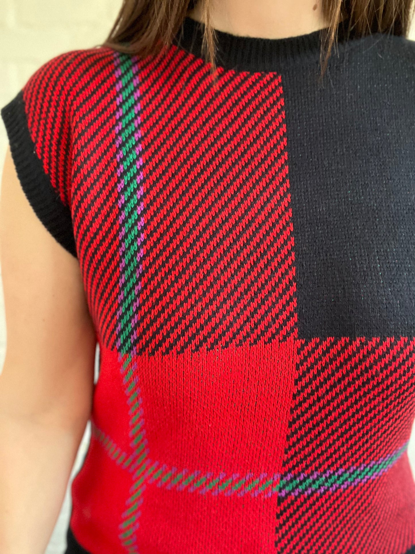 Plaid Knit Sleeveless Top - Size M