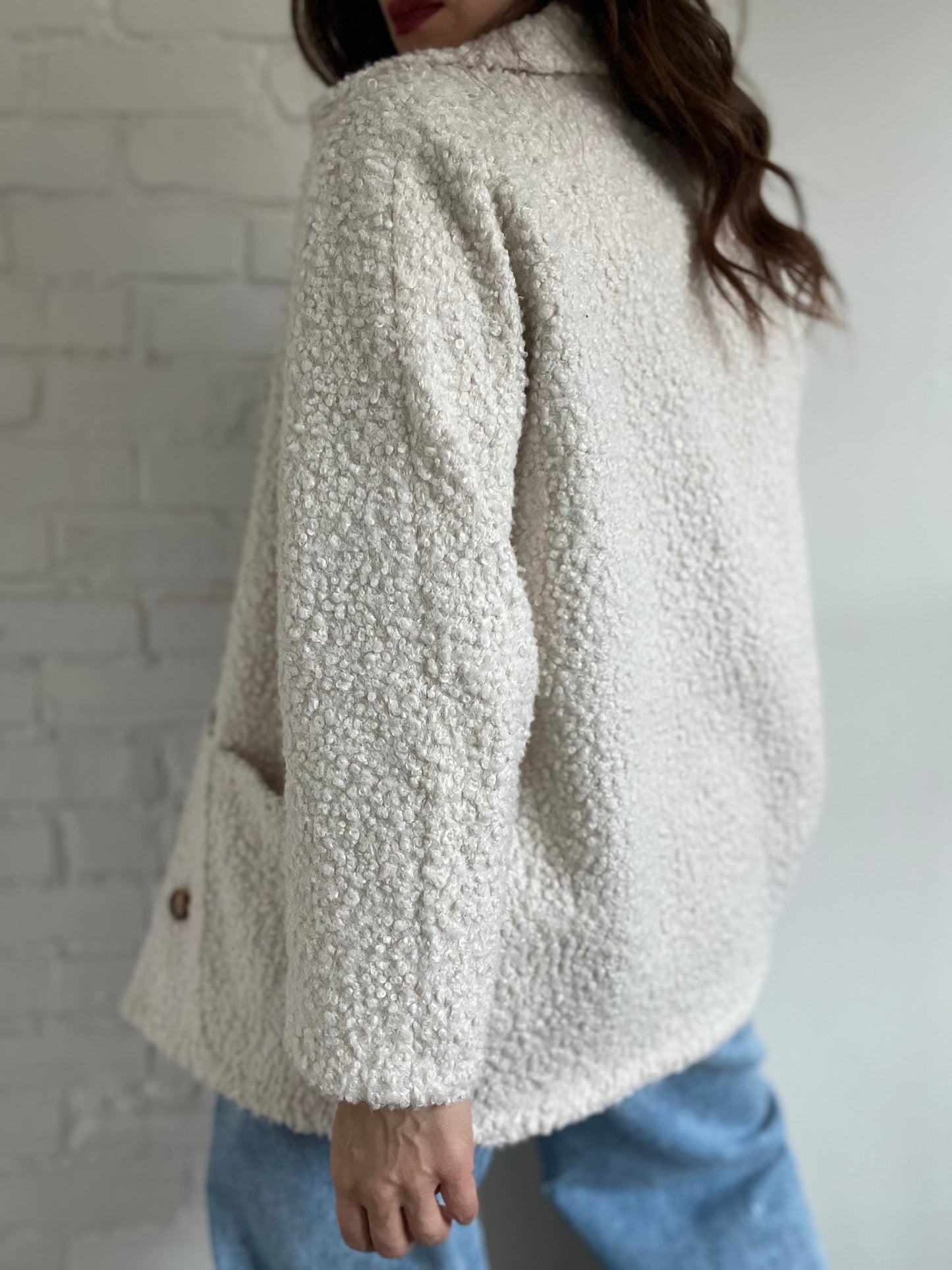 Cream Textured Teddy Jacket - Size 4 or S (oversized)