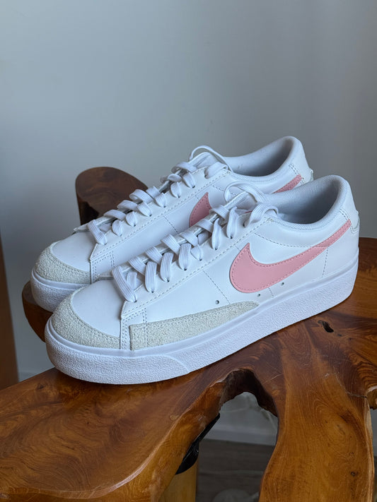 Women's Blazer Low Platform Sneakers - Size 8.5 (Women's)