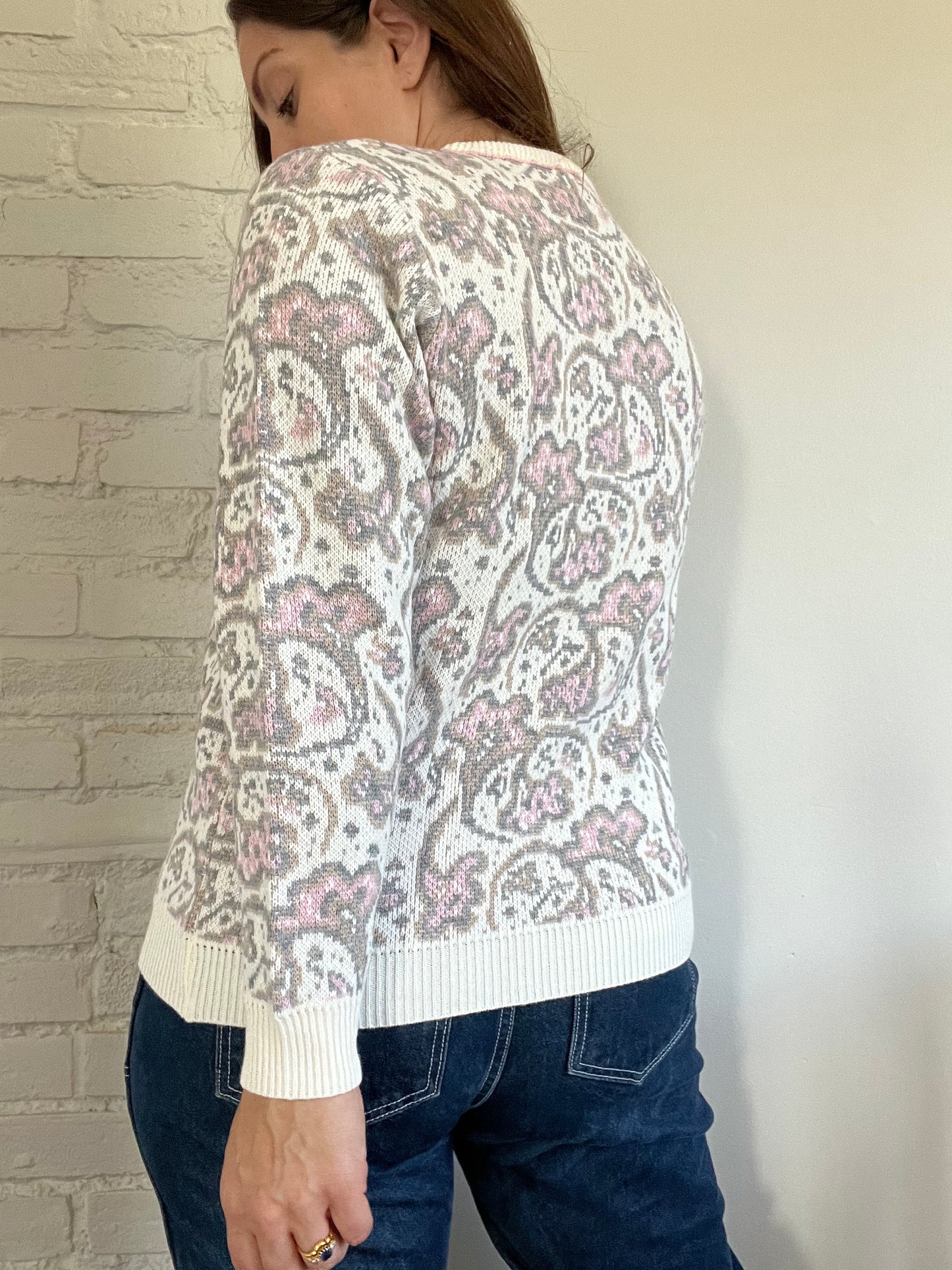 Creamy Floral Knit Sweater - Size M