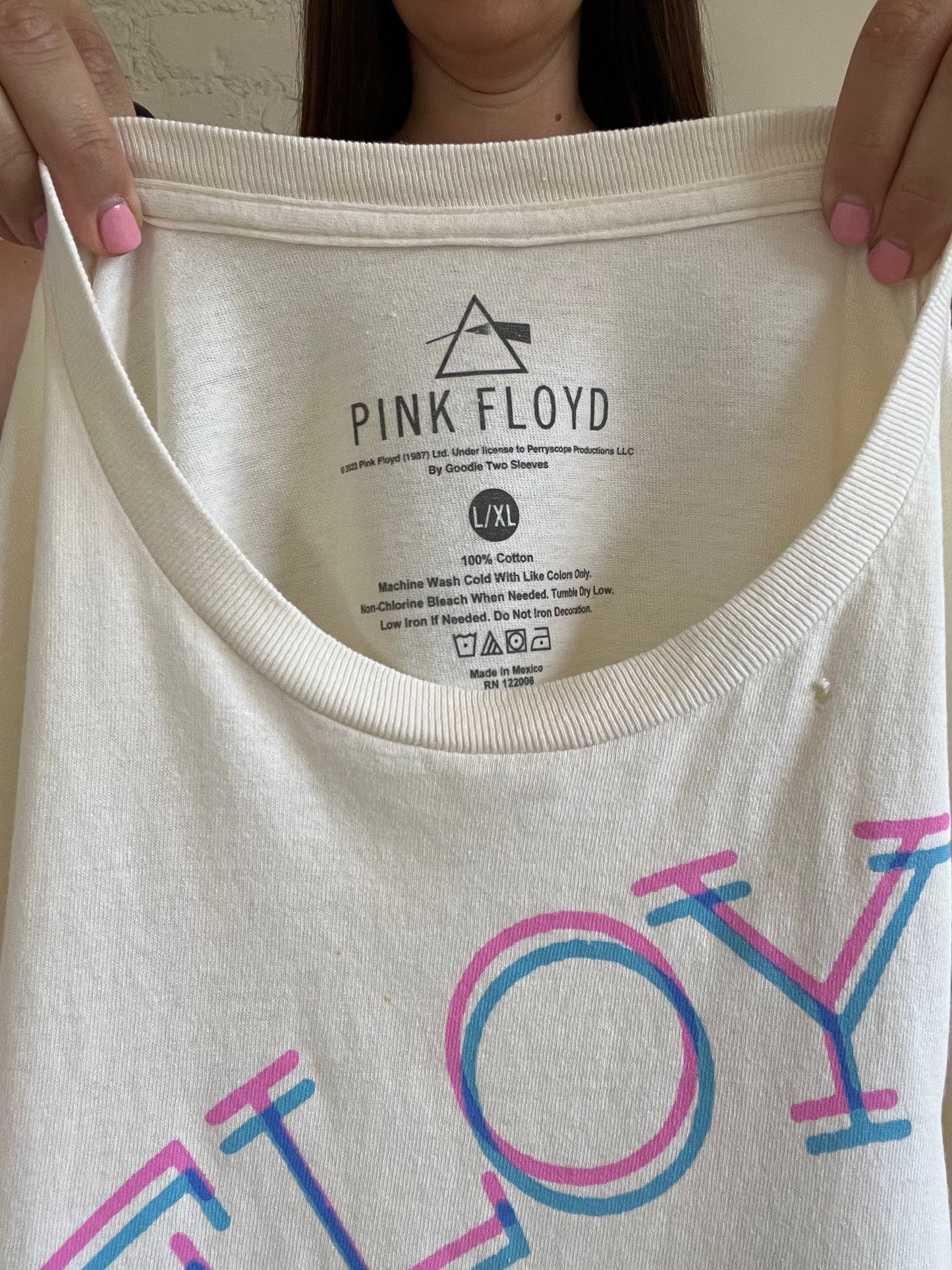 Pink Floyd Have a Cigar Thrashed T-Shirt - XL