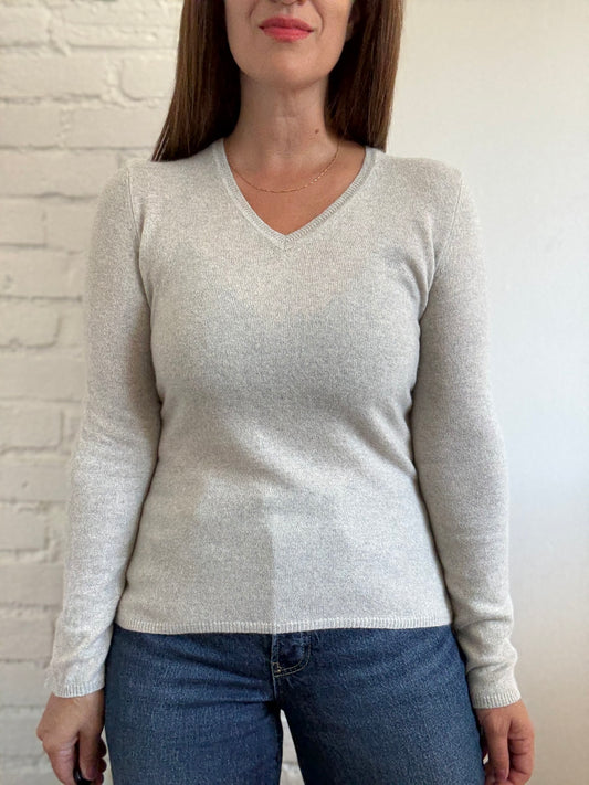Cashmere V-Neck Sweater - Size XS/S
