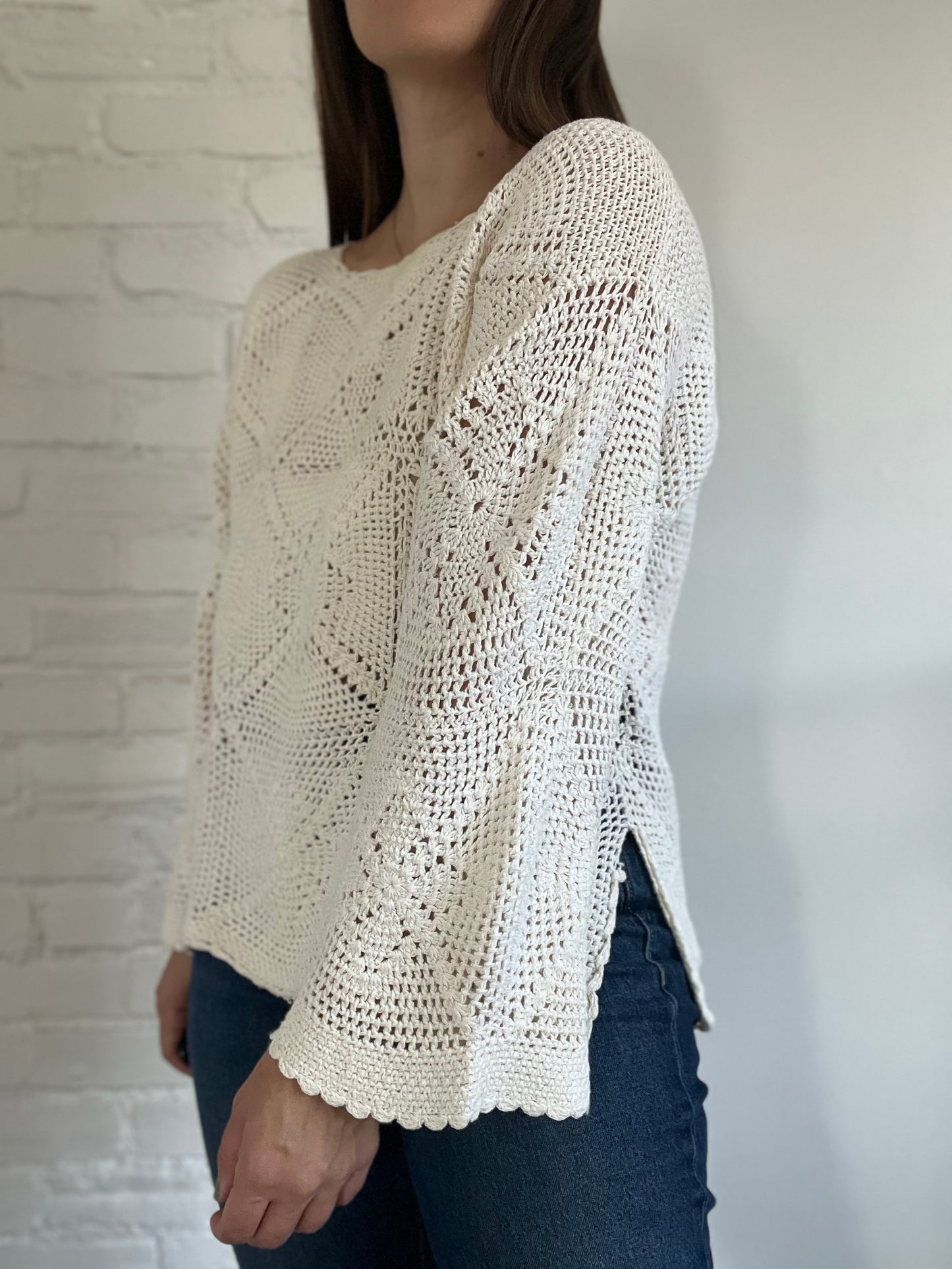 Vintage Ivory Knit Sweater - M/L