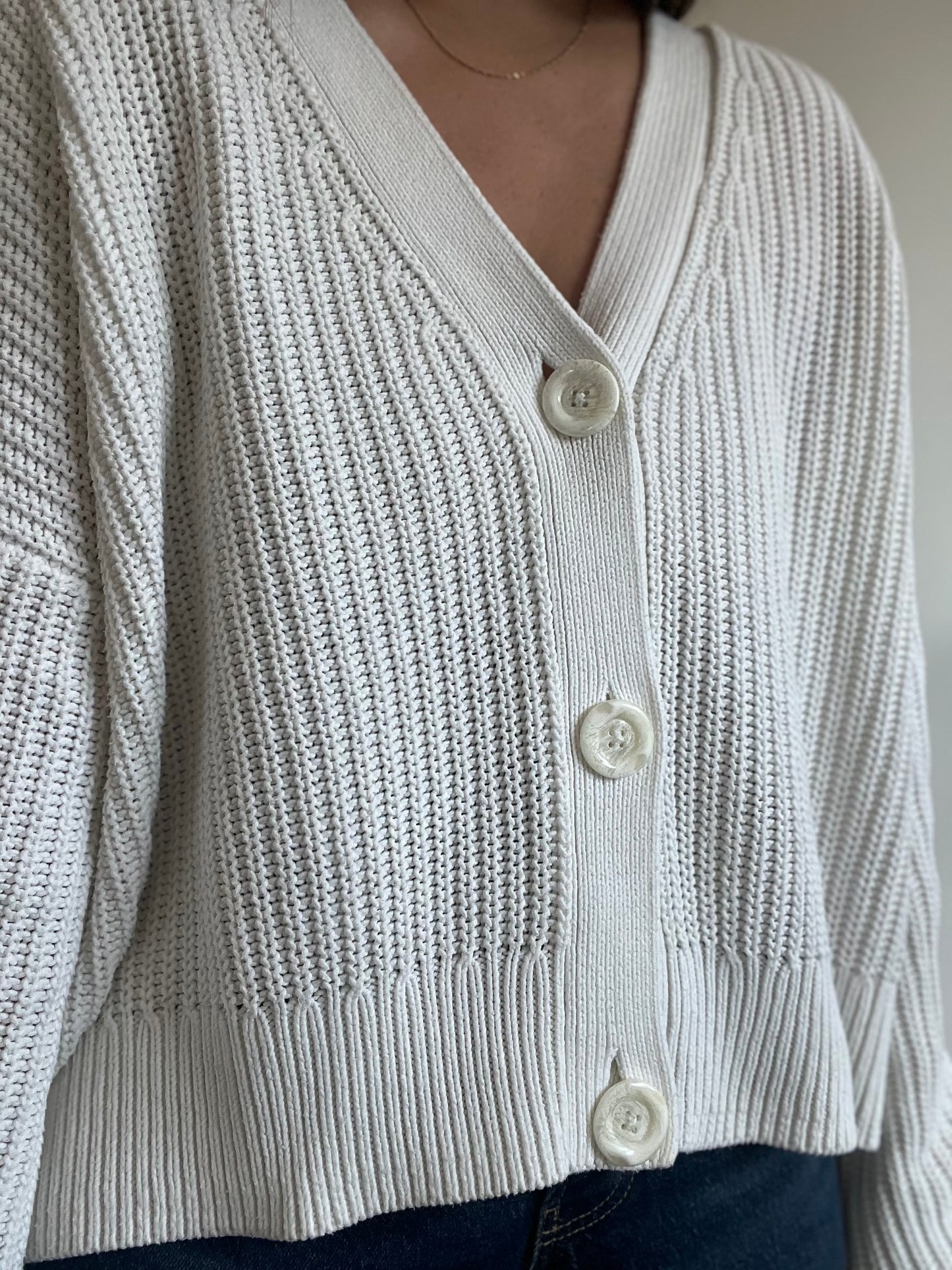 Chunky White Knit Cardigan - Size L (oversized)