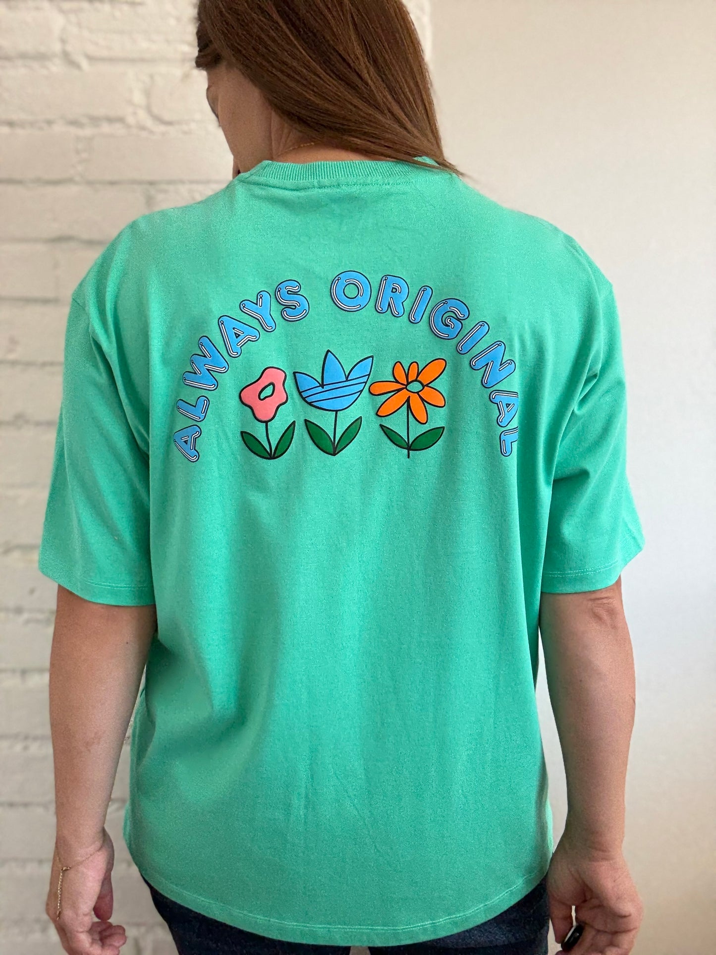 NEW adidas Originals Green T-Shirt - Size M (oversized)