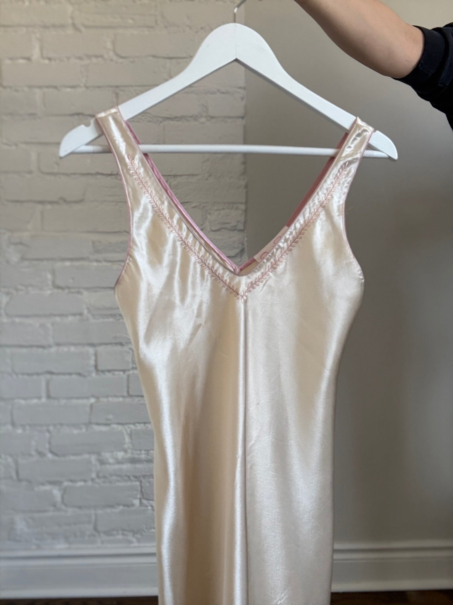 Oscar de la Renta Chemise Satin Slip - Size XS