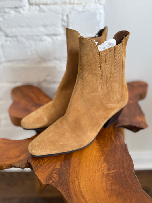 NEW Zara Suede Boots - Size 7.5 Womens
