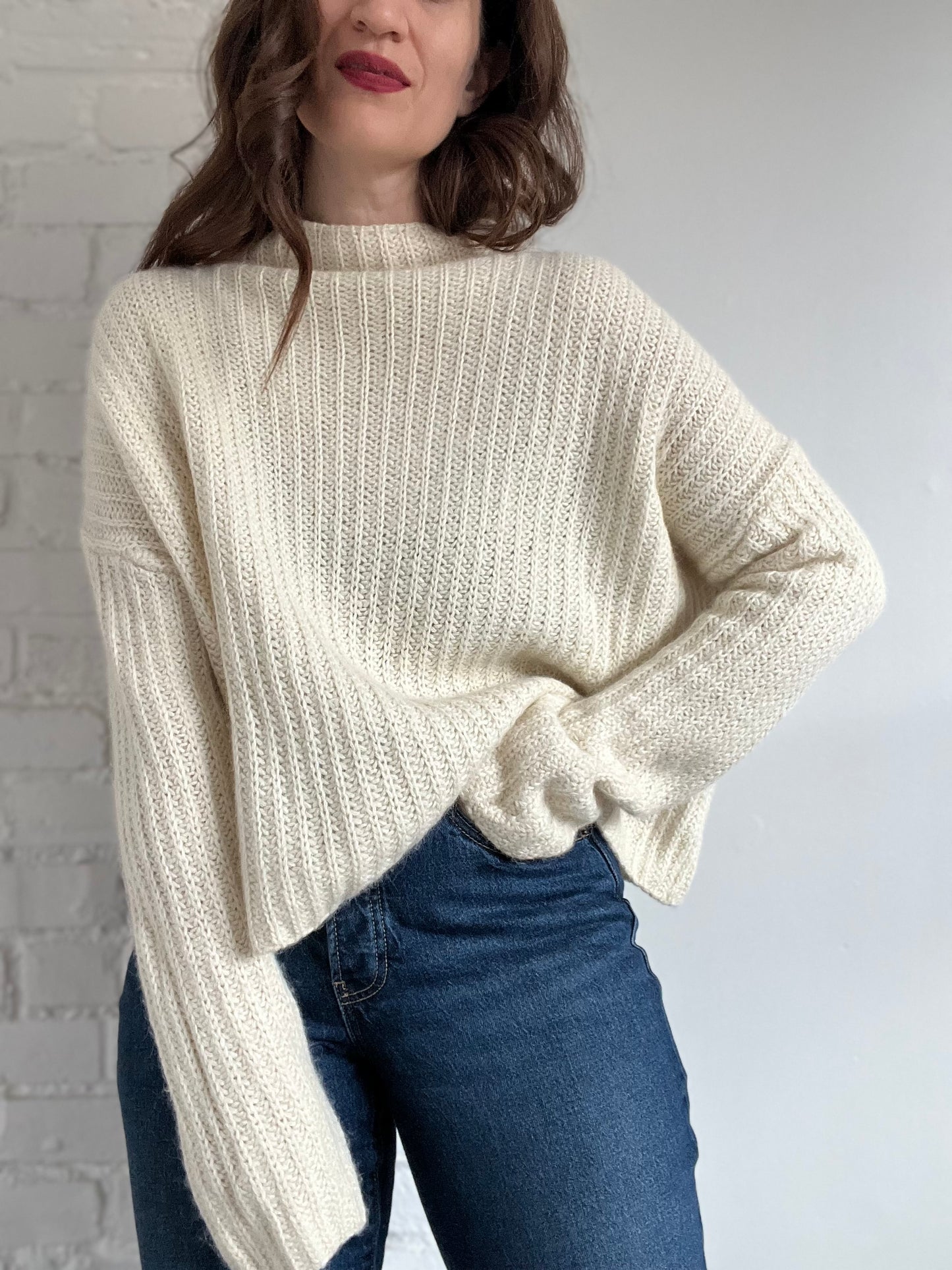 SIMON MILLER Mockneck Sweater - S (oversized)