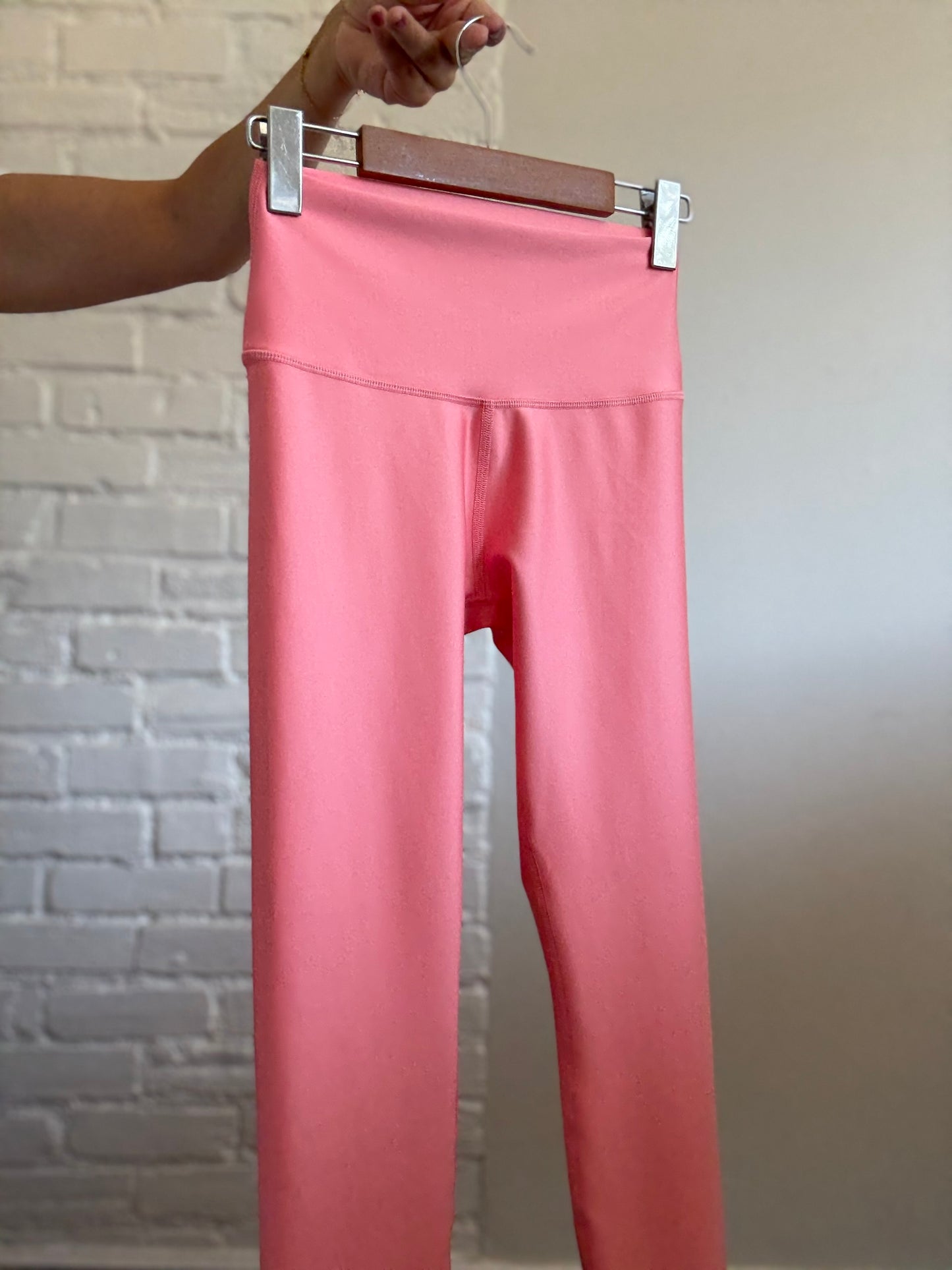 ALO High-Waist Airlift Legging - Size S