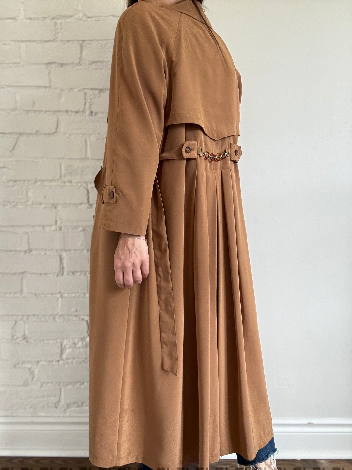 Detailed Camel Trench Coat - Size L