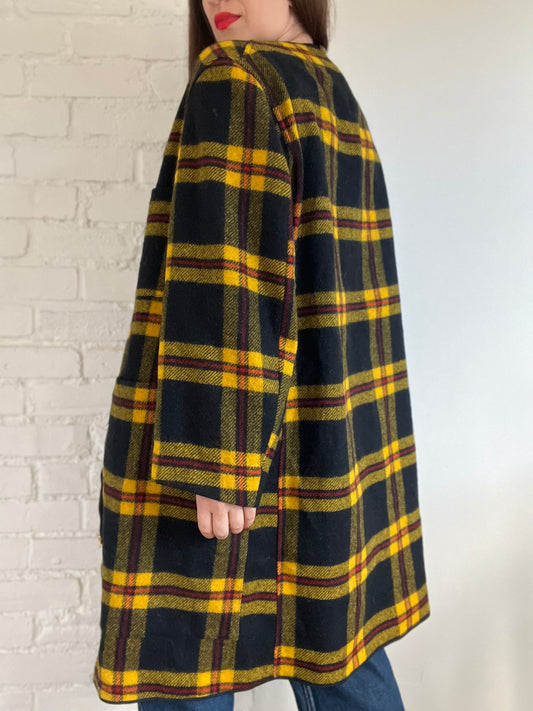 Vintage Plaid Light Overcoat - Size XL