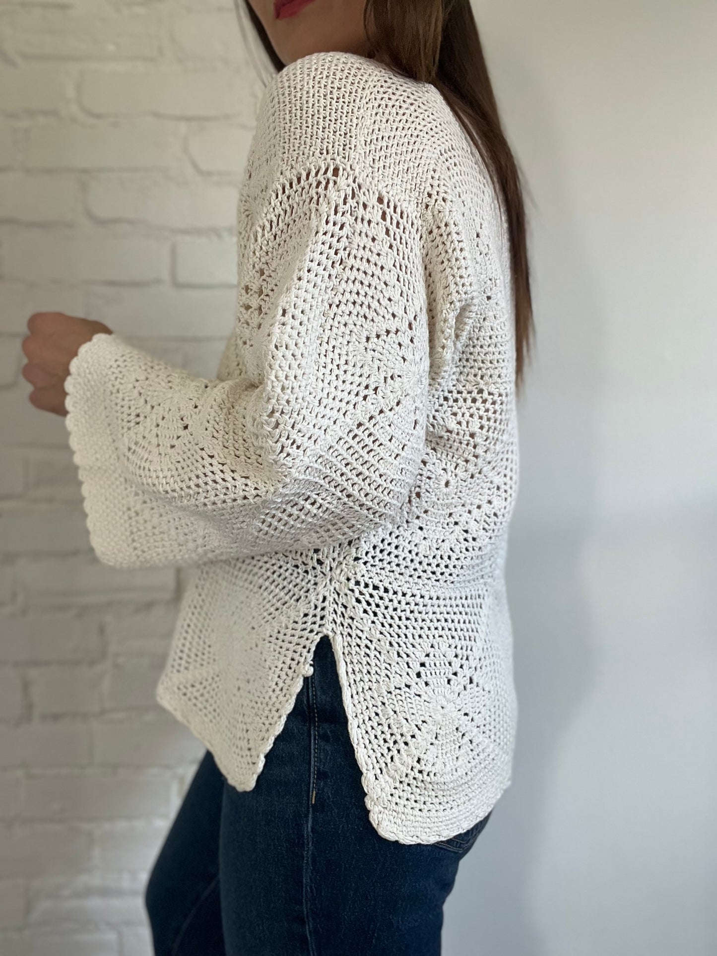 Vintage Ivory Knit Sweater - M/L