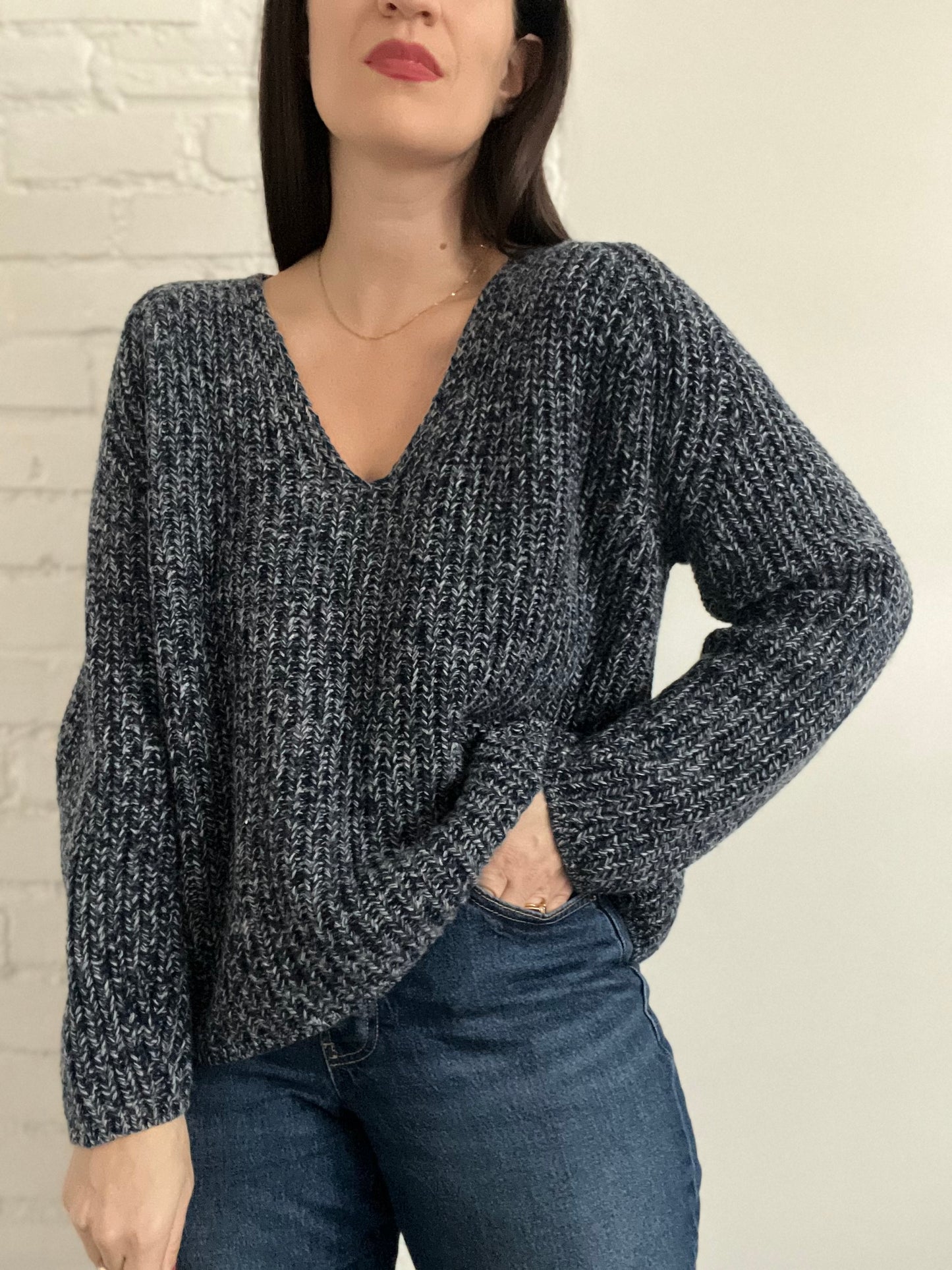 COS Ribbed V-Neck Jumper - S (oversized)