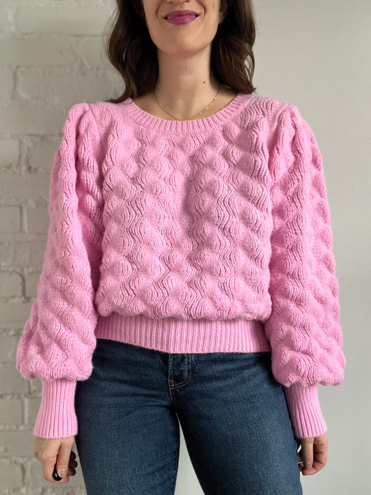 Textured Wave Knit Sweater - M