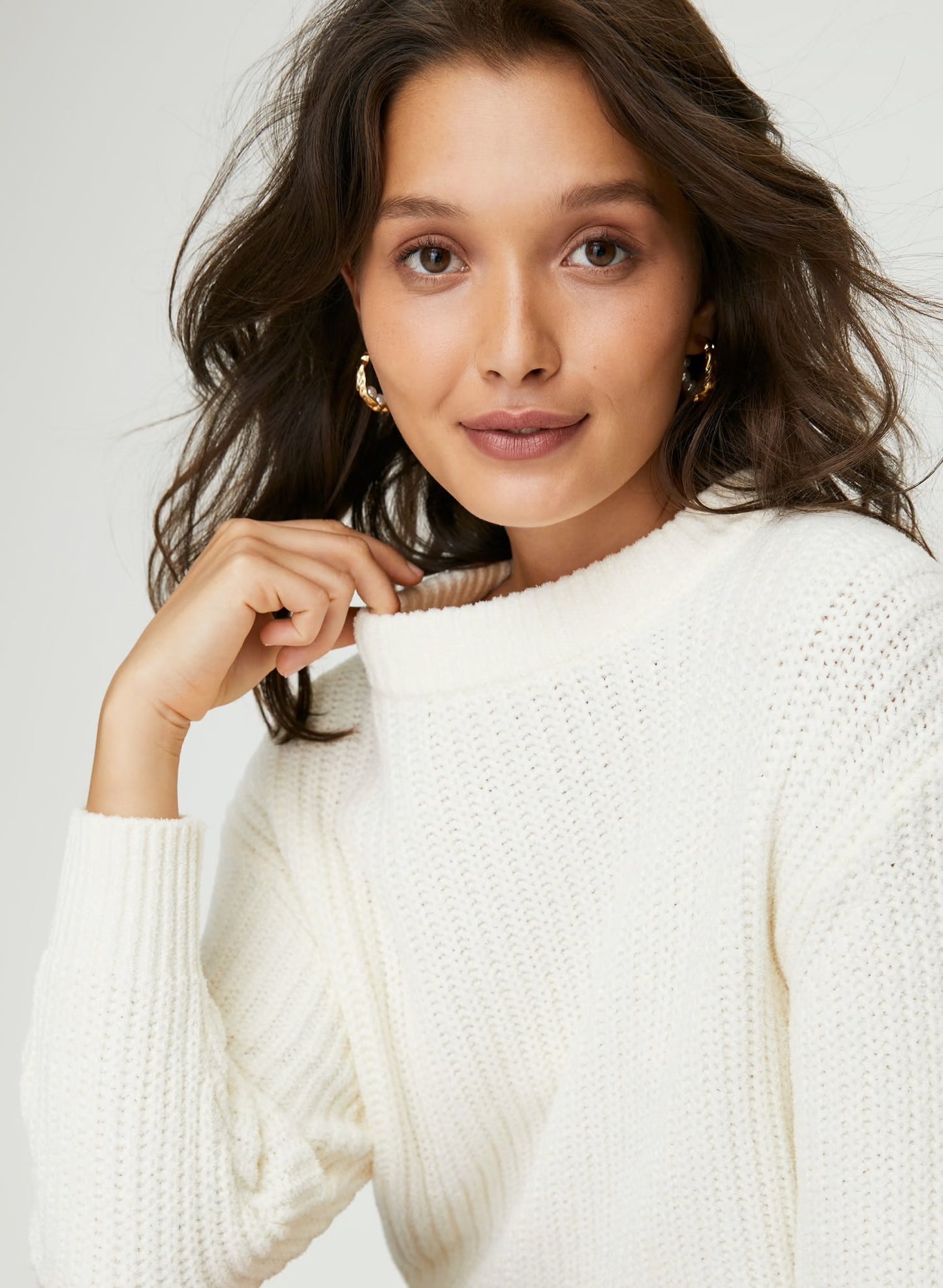 Aritzia Essential Chenille Sweater - M