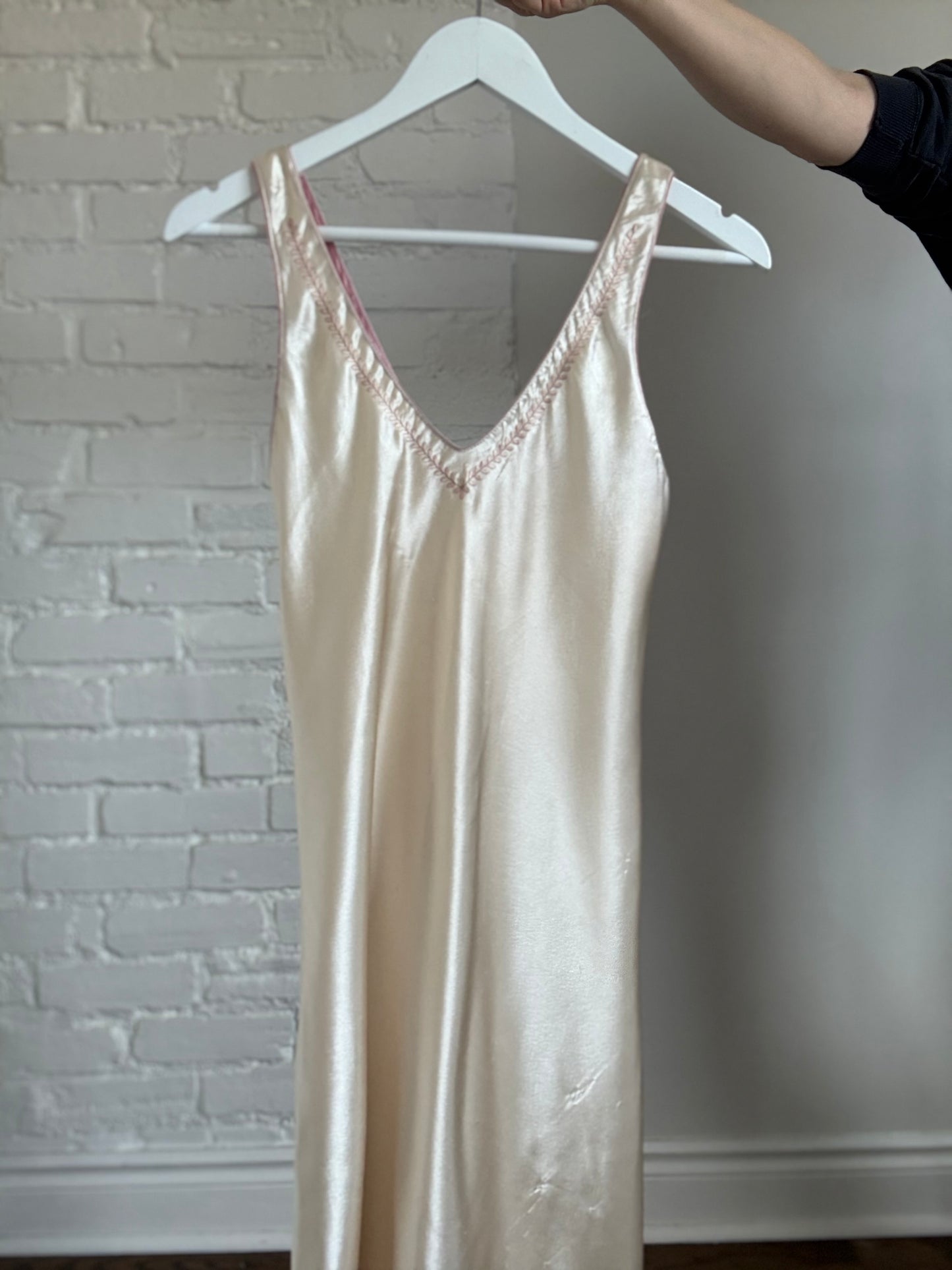 Oscar de la Renta Chemise Satin Slip - Size XS