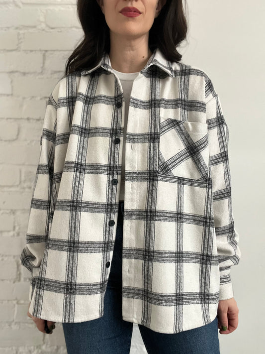 ETHOS Plaid Overshirt - L/XL