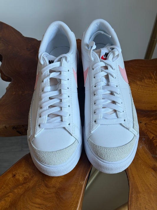 Women's Blazer Low Platform Sneakers - Size 8.5 (Women's)