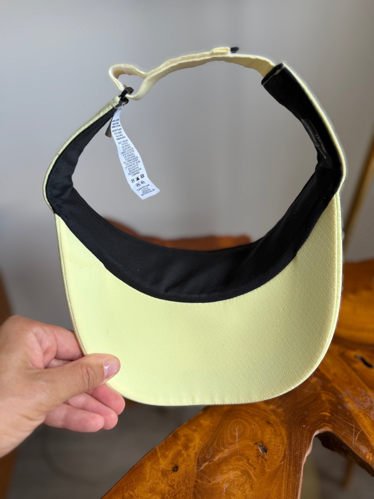 Nike Dri-Fit Ace Swoosh Visor - Size OS