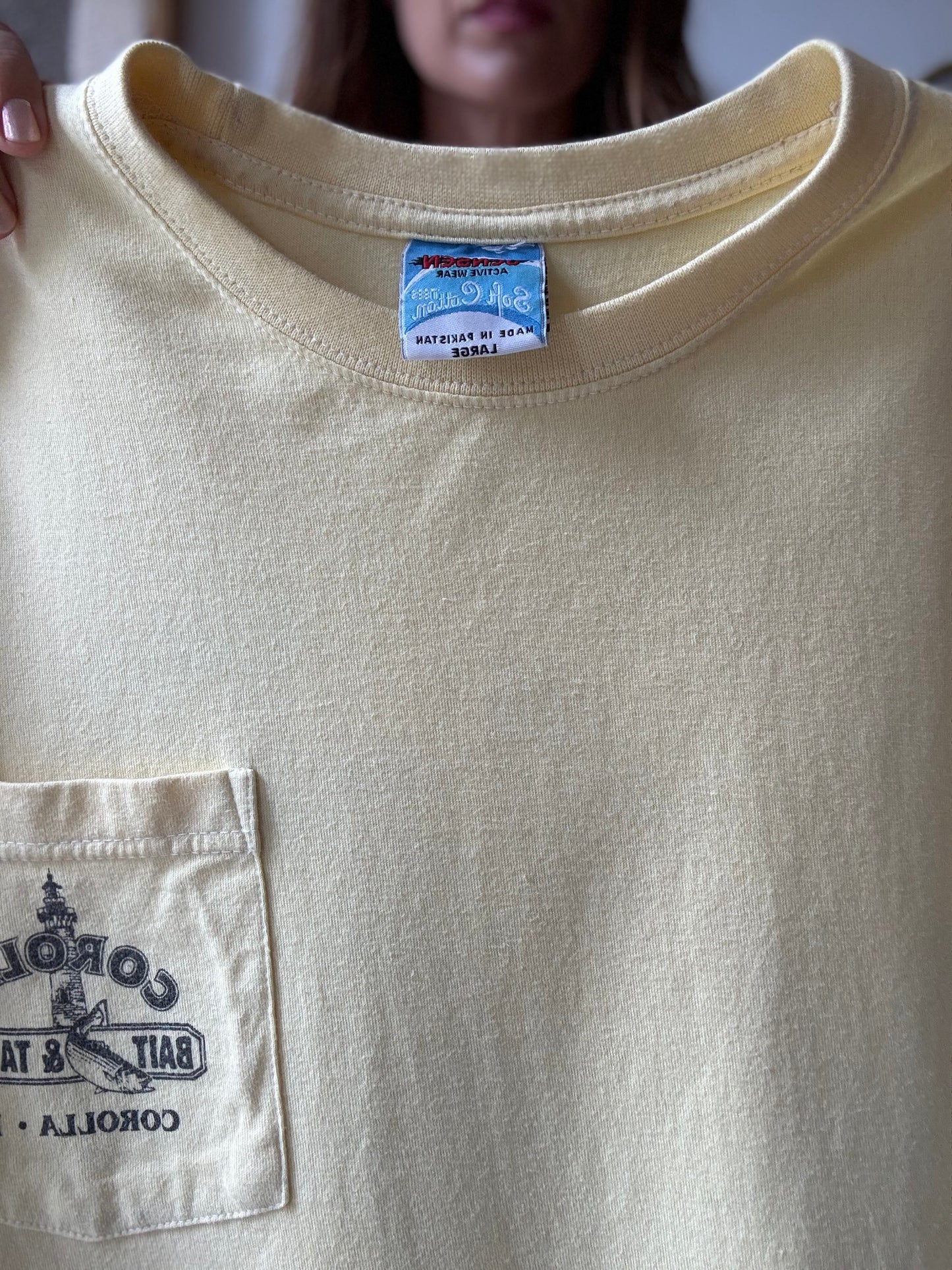 Crabs & Labs Yellow T-Shirt - Size L (Unisex)