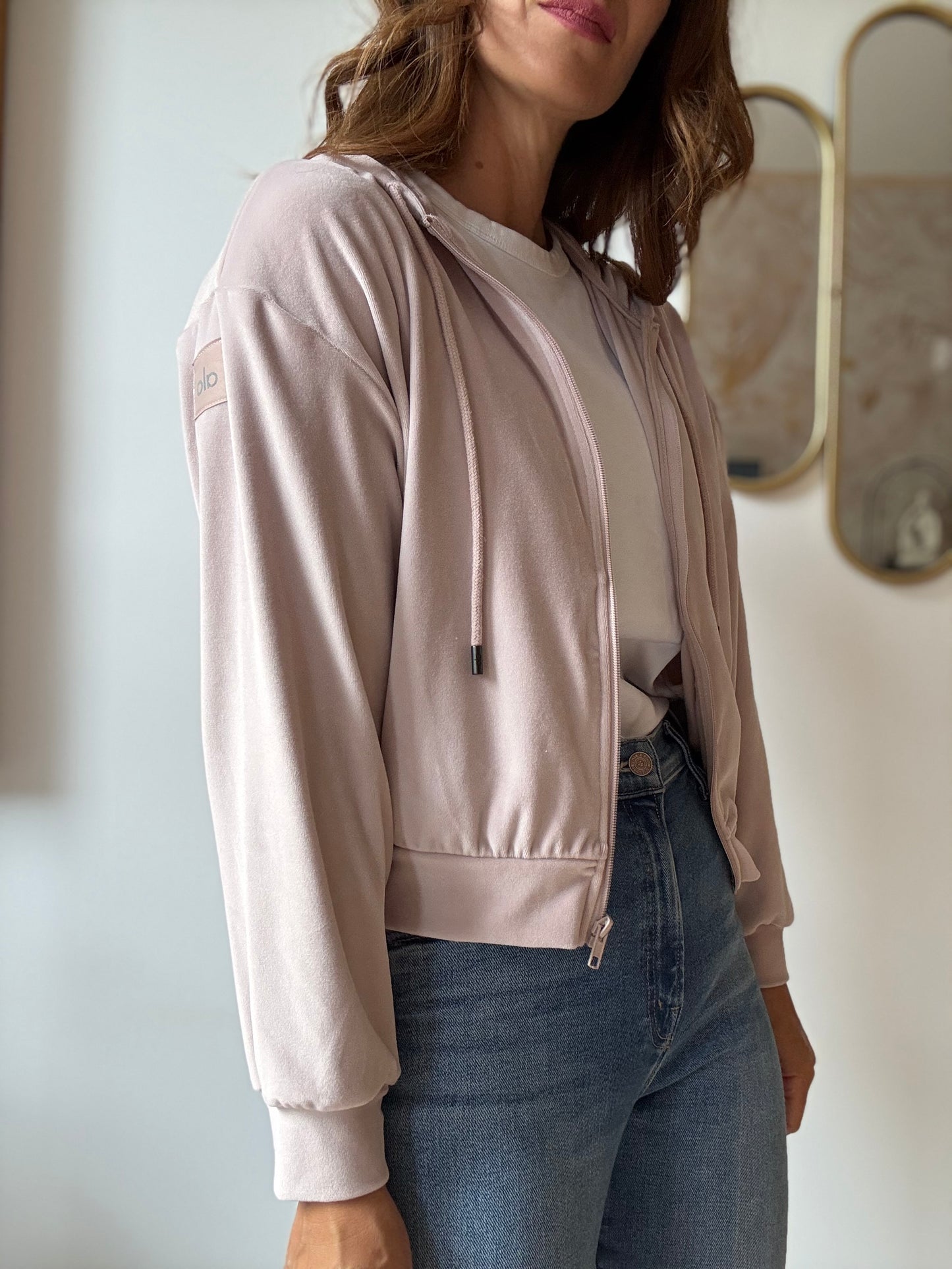 ALO Yoga Glimmer Velour - Size S