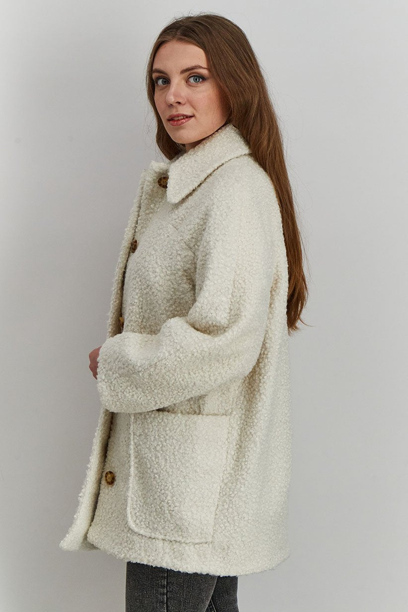 Cream Textured Teddy Jacket - Size 4 or S (oversized)