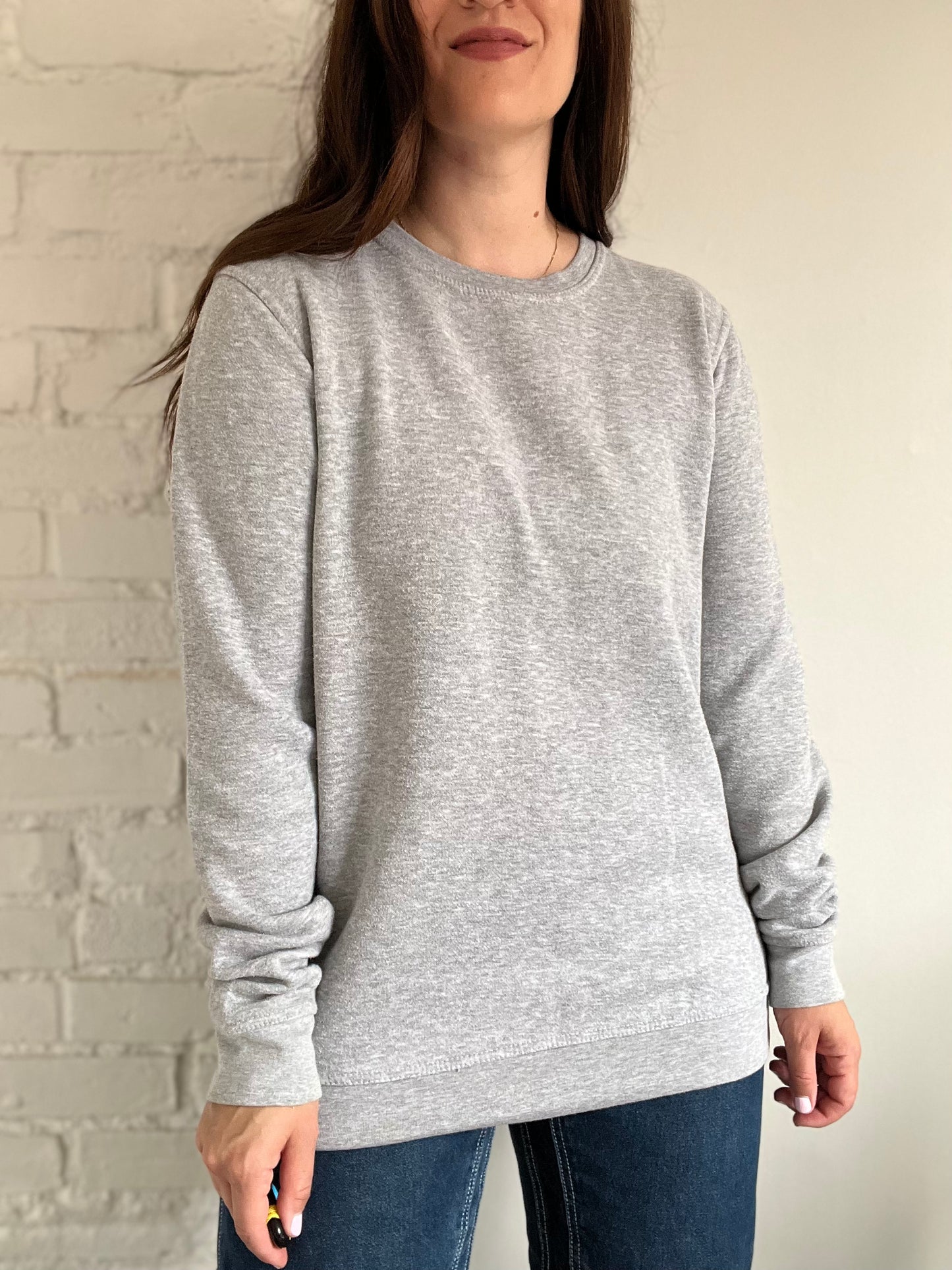 Minimalist Heather Grey Sweater - M