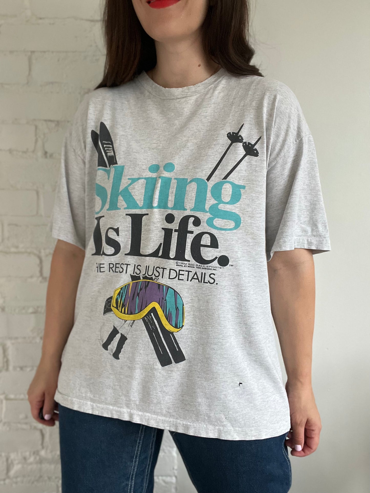 Skiing is Life Retro T-Shirt - XL