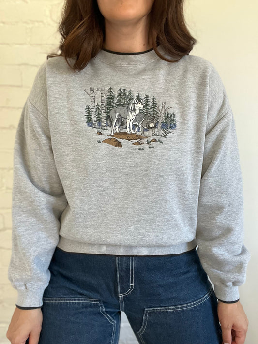 Great White Wolf Sweater - M