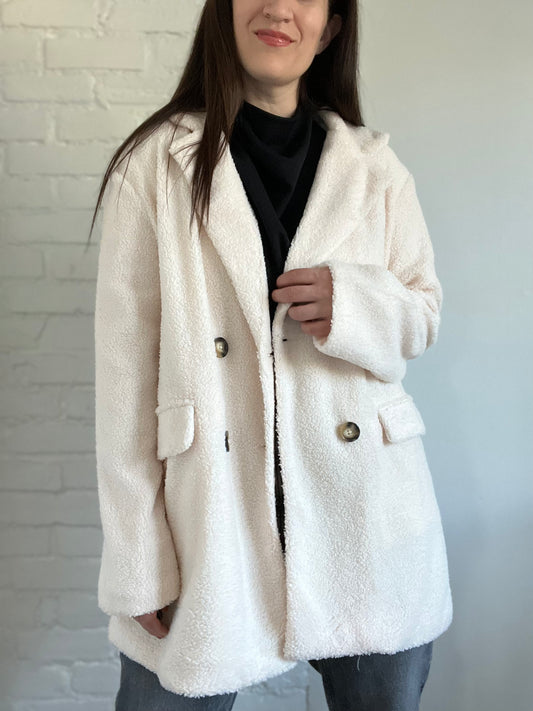 Wooly Sherpa Creamy Jacket - Size XXL